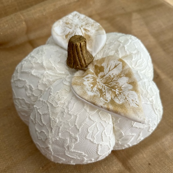 Handmade Pumpkins - Picture 1 of 5